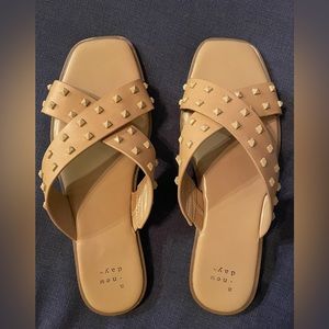 A New Day Crossband Emmy Studded Flats Sandals-Size 7.5